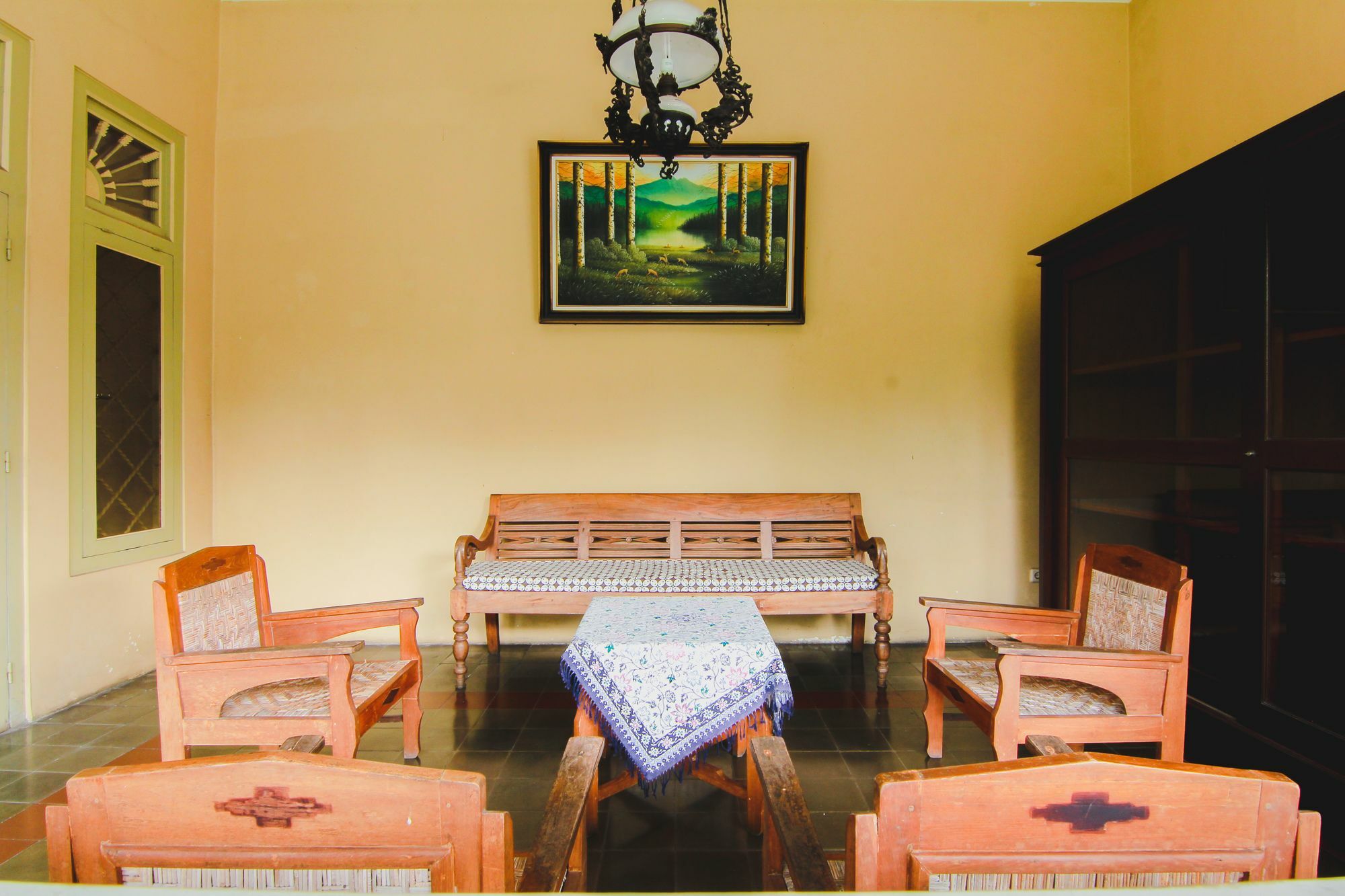 Griya Batik Giri Sekar Homestay Yogyakarta Exterior foto