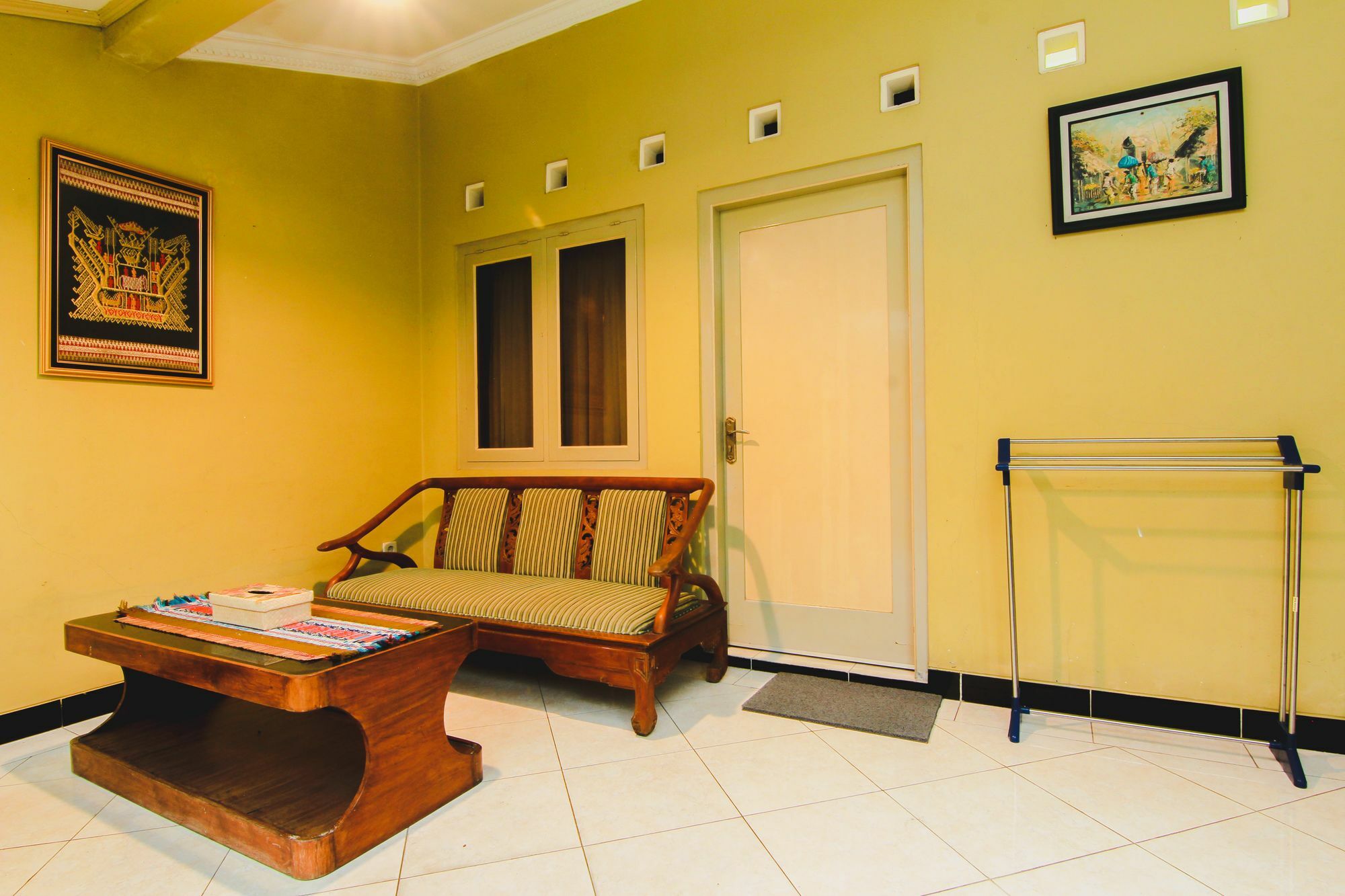 Griya Batik Giri Sekar Homestay Yogyakarta Exterior foto
